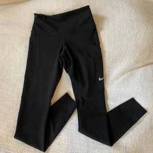 Women's Nike Epic Luxe Mid-Rise Pocket Leggings